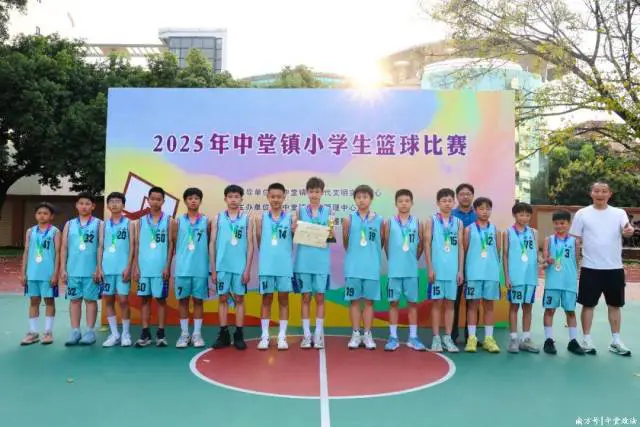 如何根据球员特点进行篮球轮换训练_2